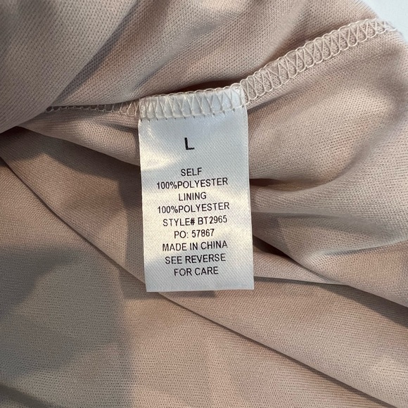 Altar'd State Romantic Feminine Metallic Gold Puff Sleeve Babydoll Blouse Large - Picture 8 of 8